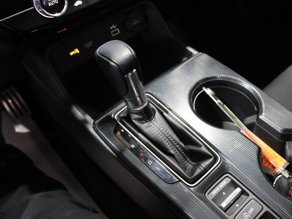 Used 2023 Honda Civic Sport image 30