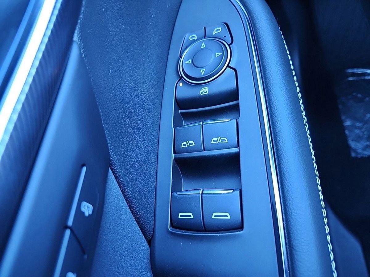 New 2025 Buick Envision Sport Touring image 17