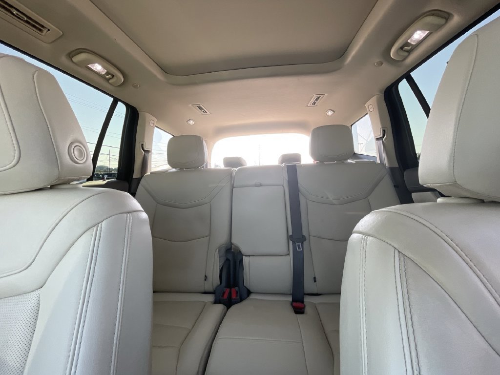 Certified 2023 Cadillac XT6 Premium Luxury w/ Technology Package FWD image 21