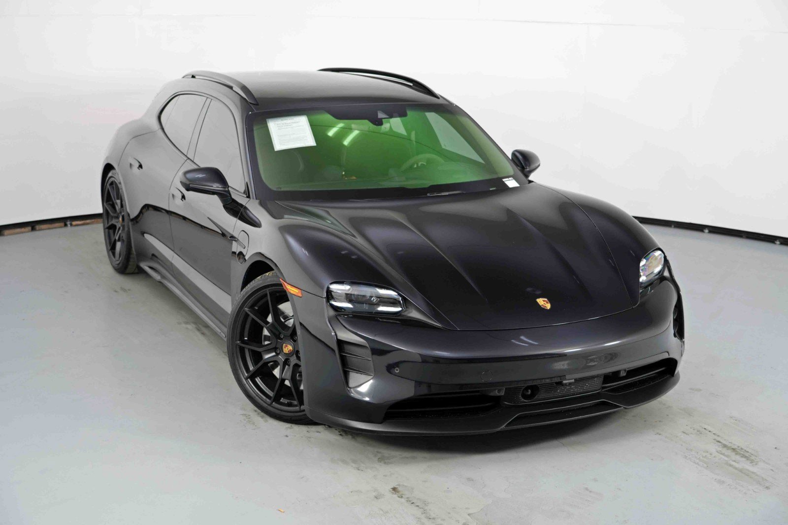 Used 2023 Porsche Taycan GTS AWD/4WD image 56