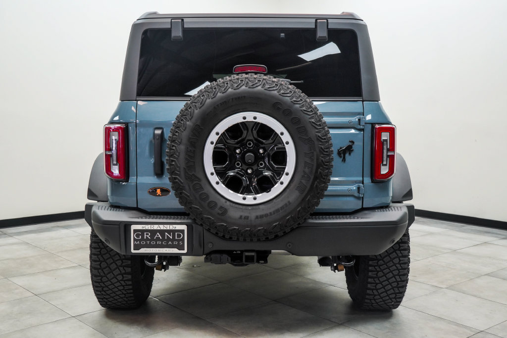 Used 2023 Ford Bronco Badlands w/ Sasquatch Package AWD/4WD image 11