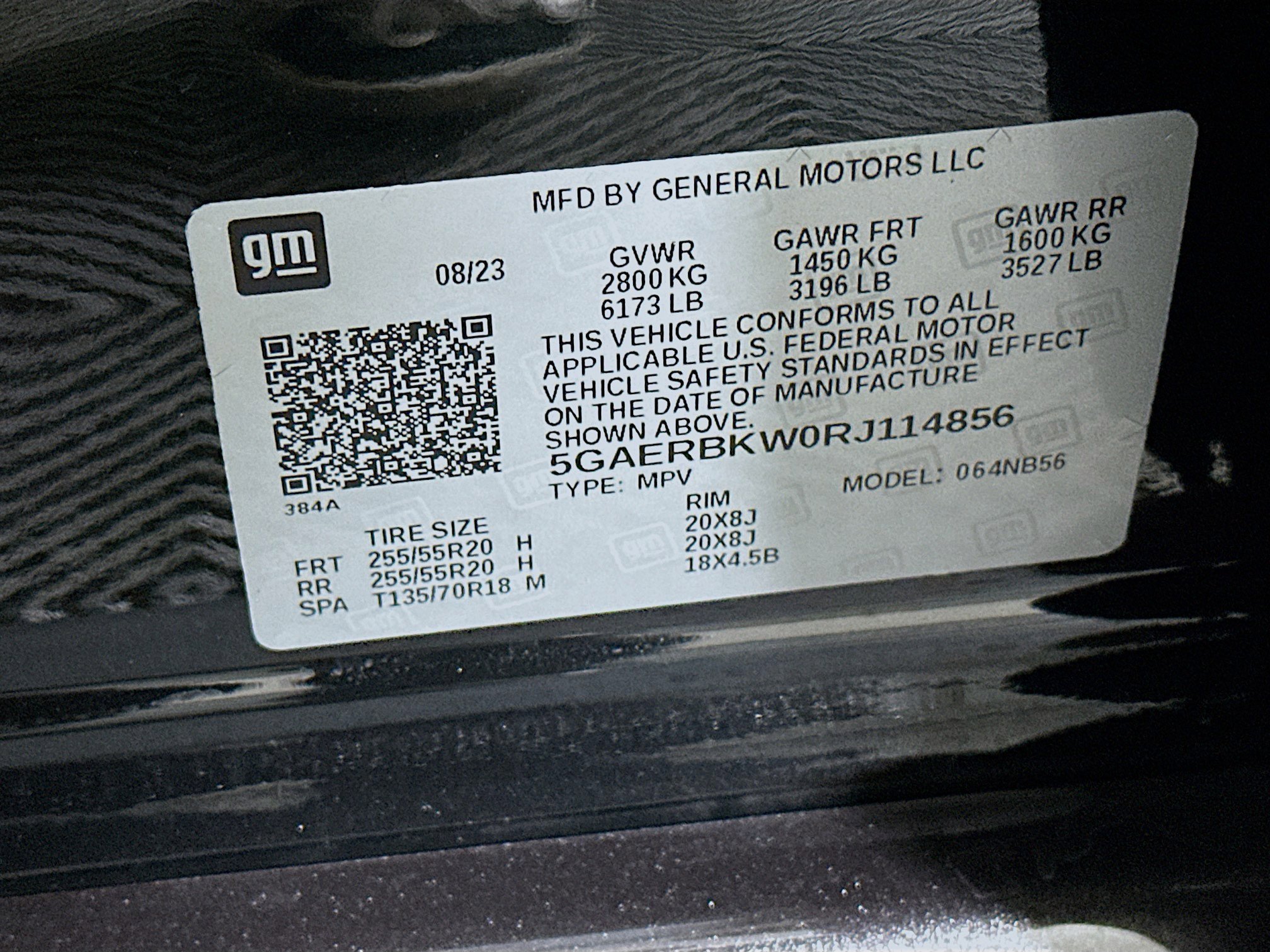 Used 2024 Buick Enclave Essence w/ Experience Buick Package image 12