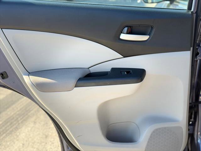 Used 2013 Honda CR-V LX image 16