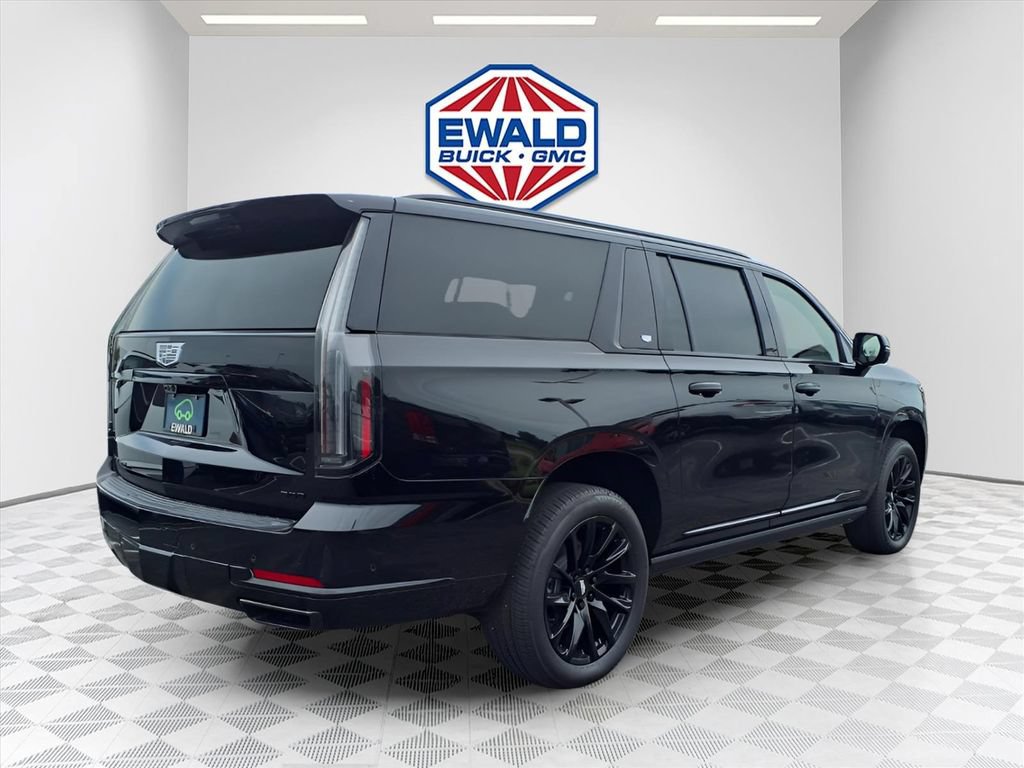 Certified 2026 Cadillac Escalade ESV Sport w/ LPO, ONYX Package AWD/4WD image 3