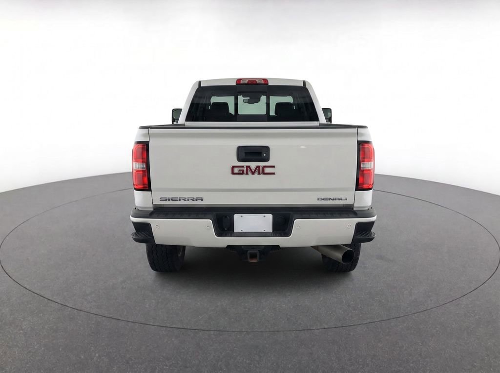 Used 2019 GMC Sierra 2500 Denali w/ Duramax Plus Package AWD/4WD image 6