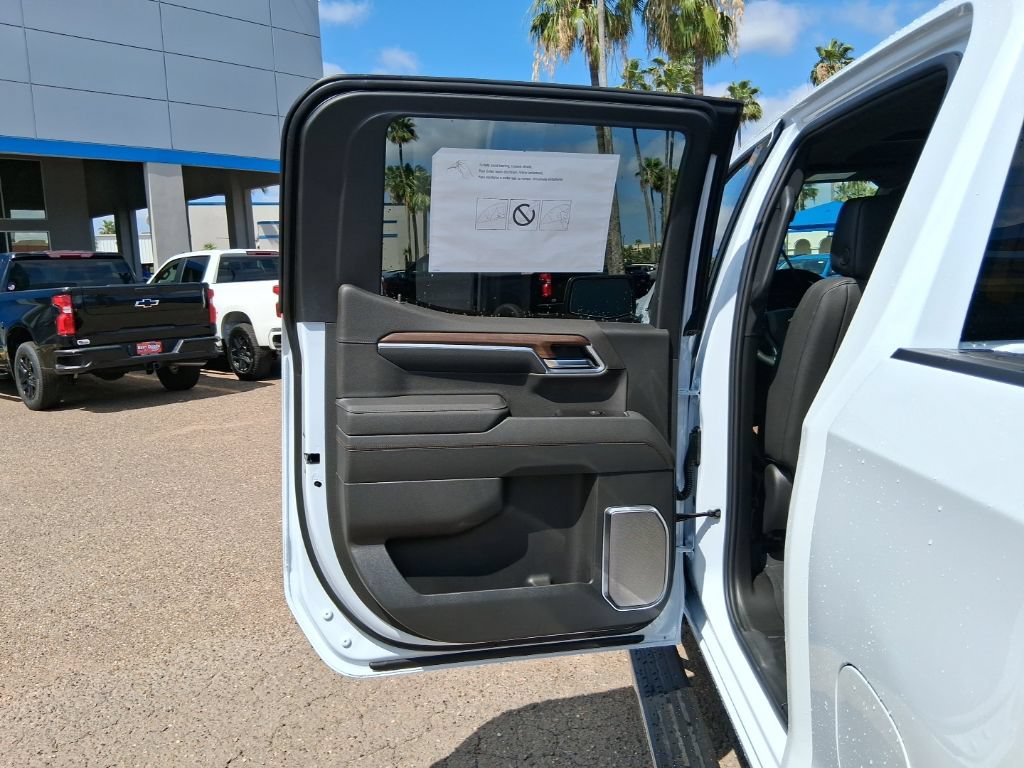 New 2026 Chevrolet Silverado 1500 High Country AWD/4WD image 21