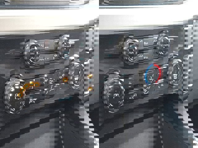 Used 2023 Ford F450 XLT w/ FX4 Off-Road Package image 28