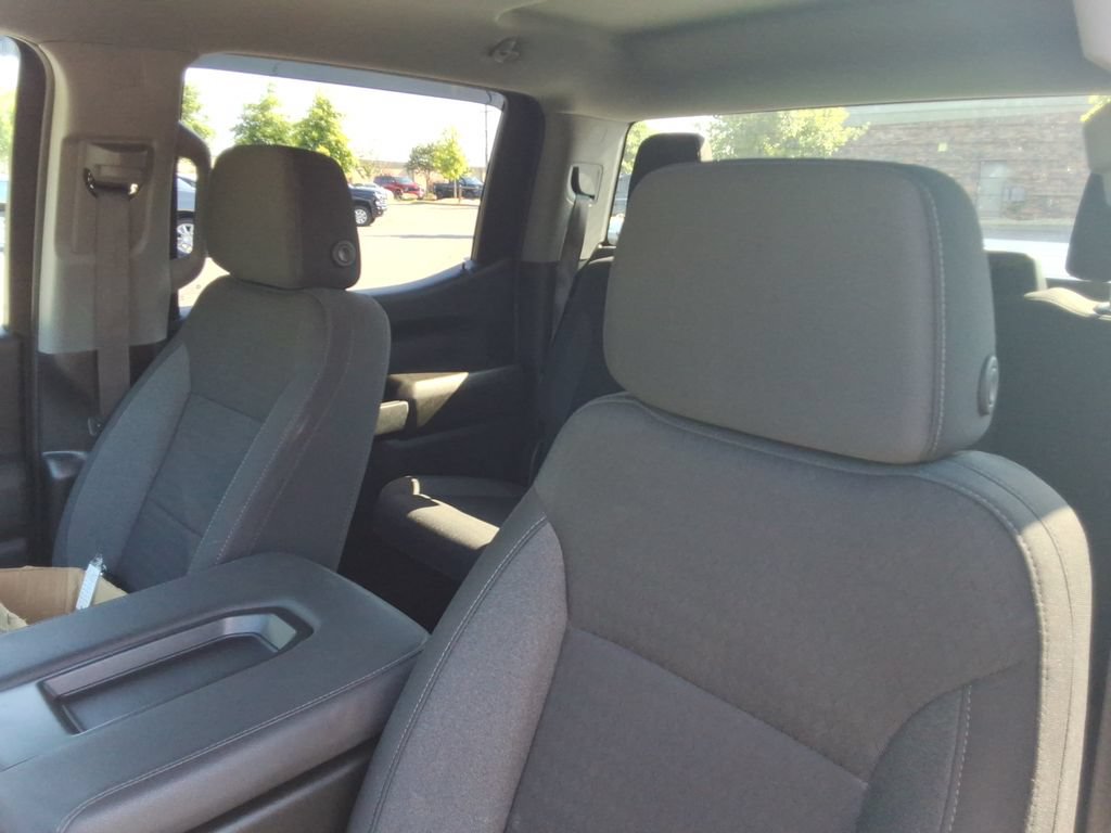 Certified 2025 Chevrolet Silverado 1500 Custom AWD/4WD image 25