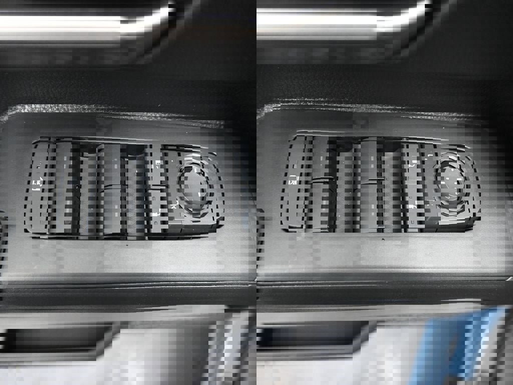 New 2026 Toyota Tacoma TRD Off-Road w/ TRD Off Road Upgrade Package image 17