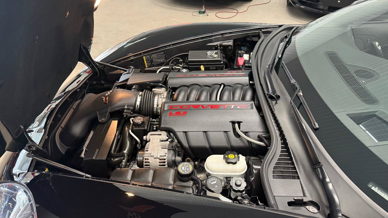 Used 2010 Chevrolet Corvette Grand Sport w/ Preferred Equipment Group RWD image 41