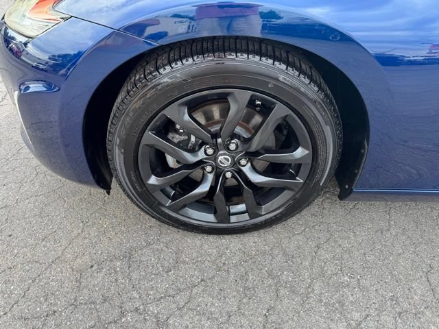Used 2016 Nissan 370Z Coupe RWD image 7