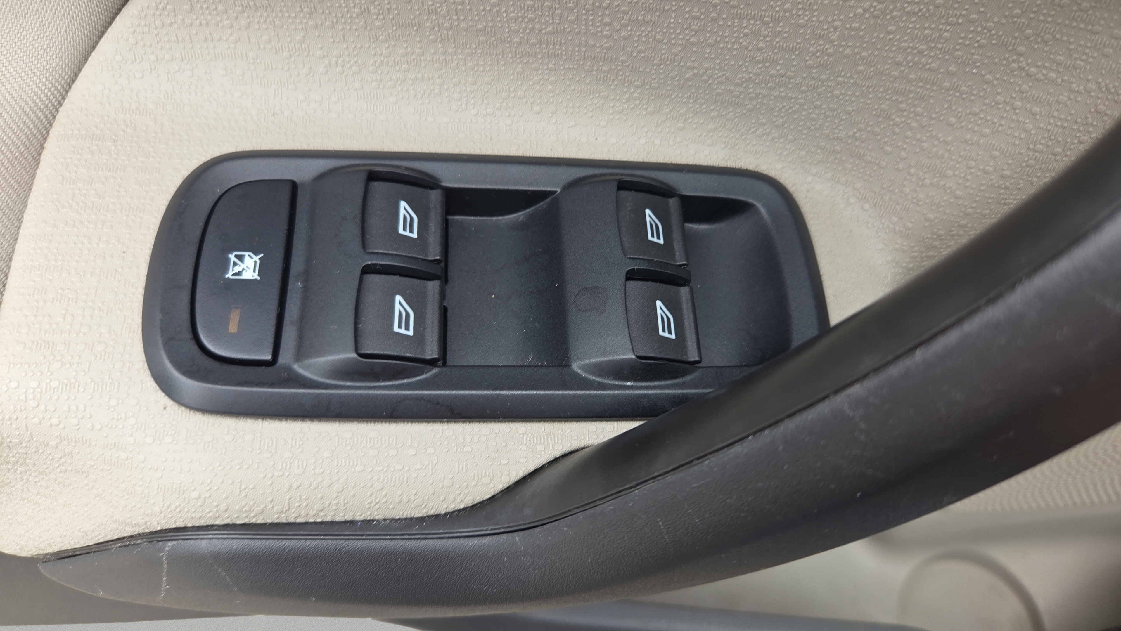 Used 2019 Ford Fiesta SE FWD image 34