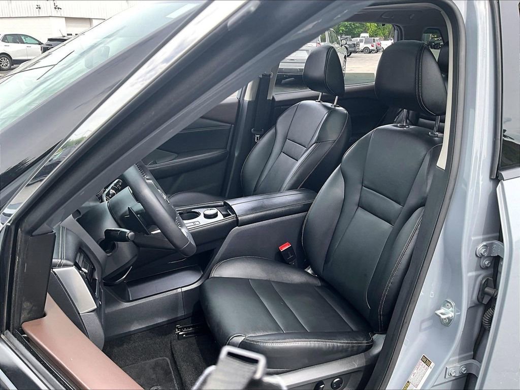 Used 2023 Nissan Rogue SL w/ SL Premium Package AWD/4WD image 10