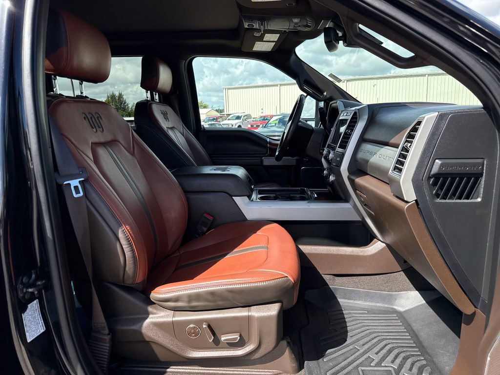 Used 2019 Ford F450 King Ranch w/ King Ranch Ultimate Package image 27