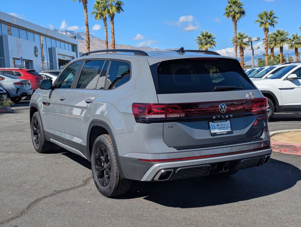 New 2026 Volkswagen Atlas Peak Edition image 5