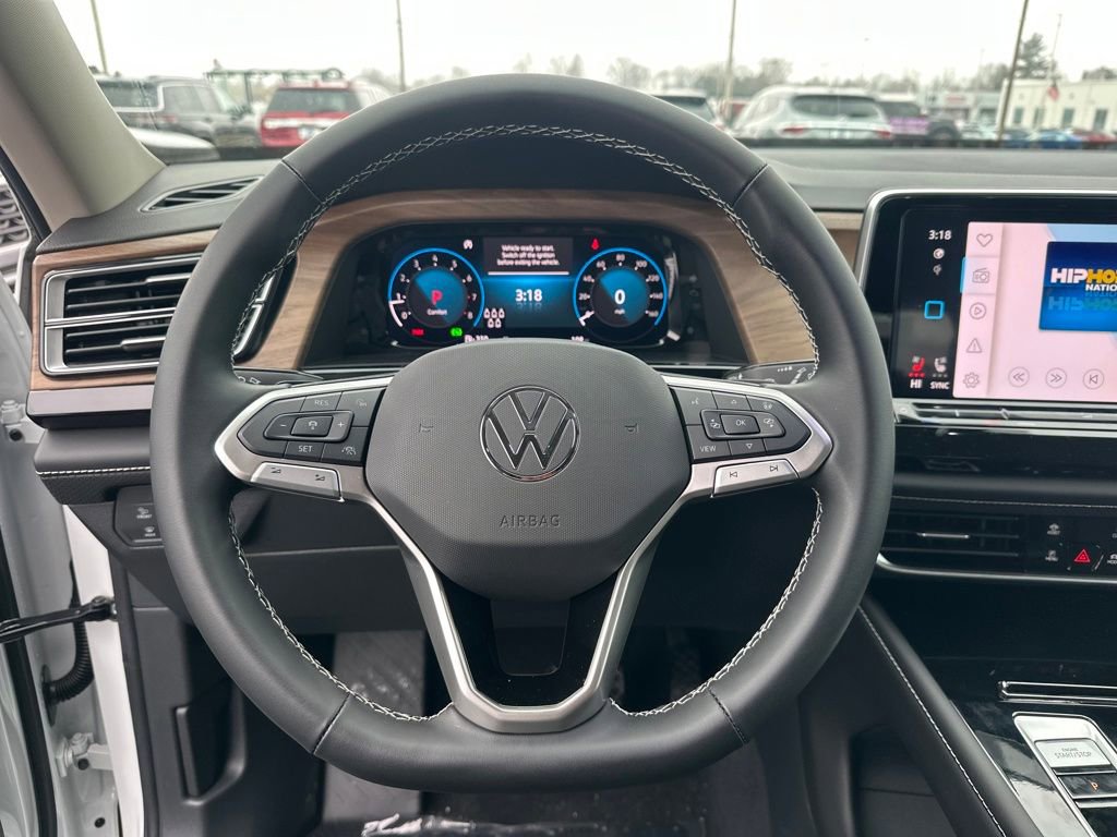 New 2026 Volkswagen Atlas SE image 16
