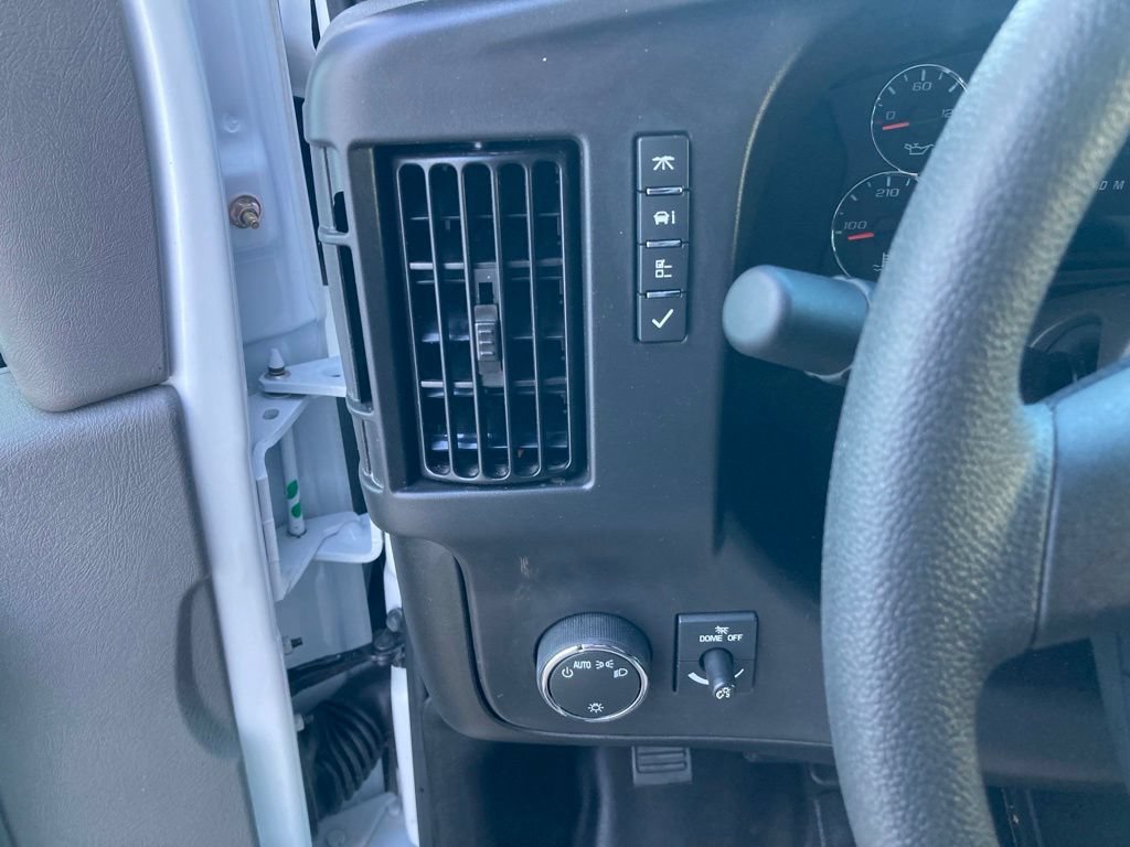 New 2026 GMC Savana 4500 w/ Power Convenience Package RWD image 15