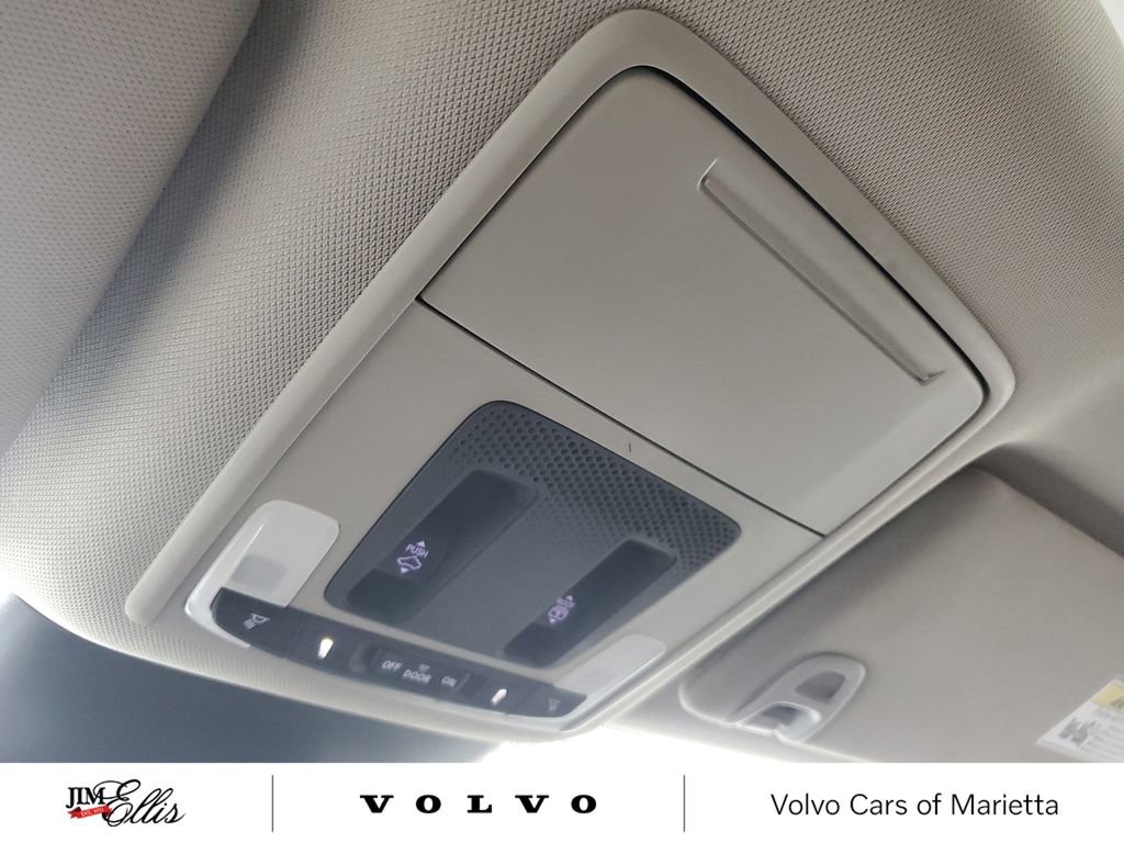 Used 2025 Honda Pilot Elite image 36