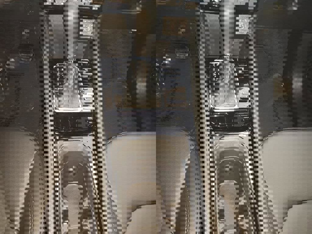 New 2026 Jeep Compass Limited image 13