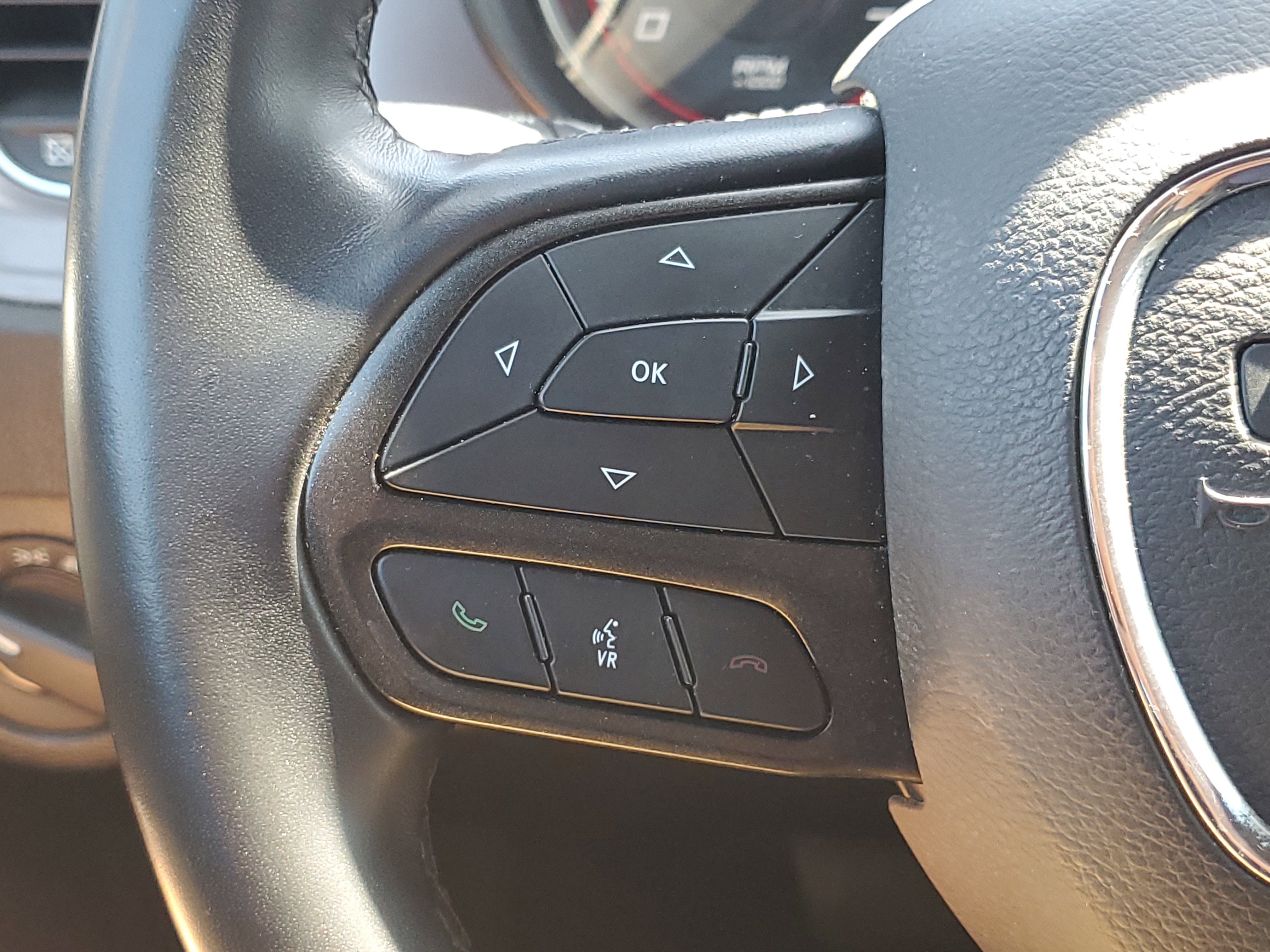 Used 2023 Dodge Charger SXT image 17