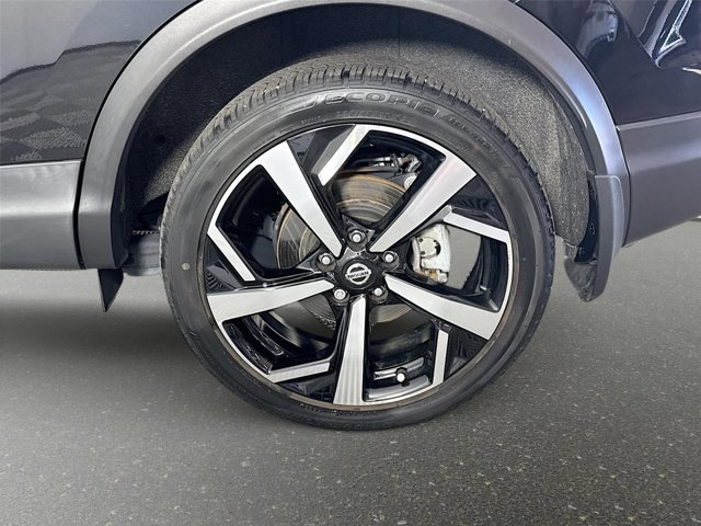 Certified 2022 Nissan Rogue Sport SL w/ Premium Package FWD image 30