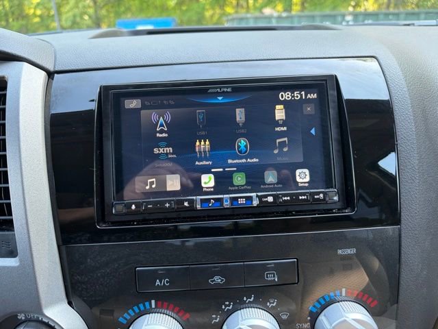 Used 2010 Toyota Tundra 4x4 Double Cab image 9