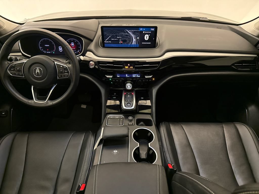 Used 2023 Acura MDX w/ Technology Package FWD image 13