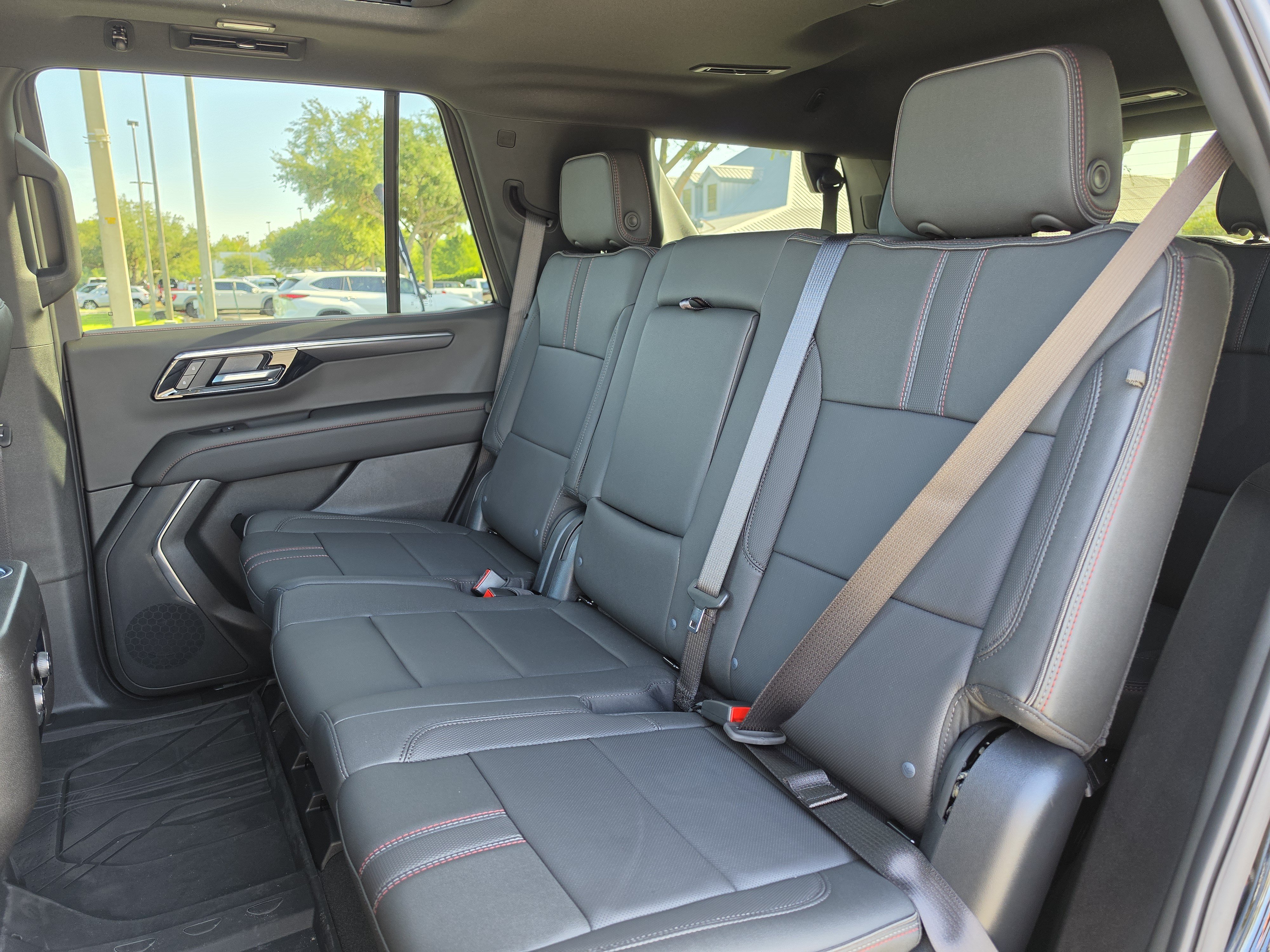 New 2026 Chevrolet Tahoe RST w/ Sun And Tow Package AWD/4WD image 24