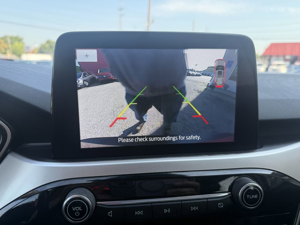 Used 2020 Ford Escape SEL image 13