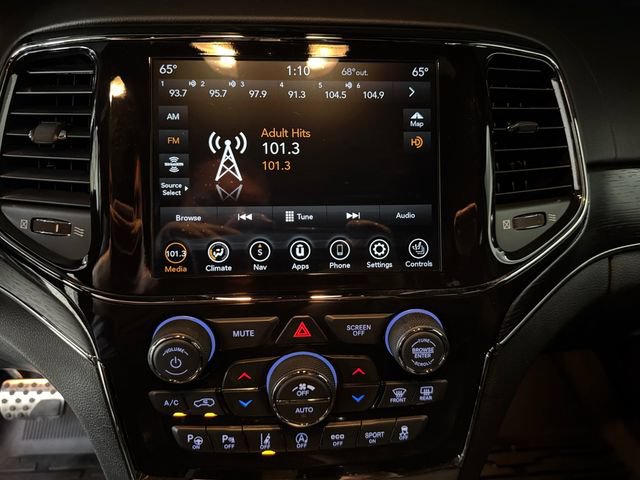 Used 2021 Jeep Grand Cherokee High Altitude AWD/4WD image 6