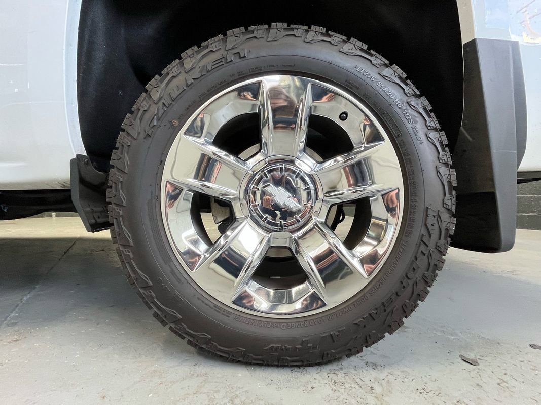 Used 2017 Chevrolet Silverado 1500 LTZ w/ High Desert Package image 20