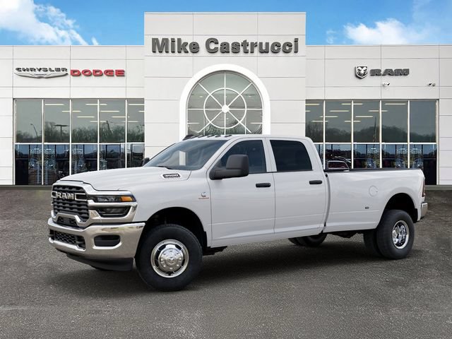 New 2026 RAM 3500 Tradesman AWD/4WD image 3