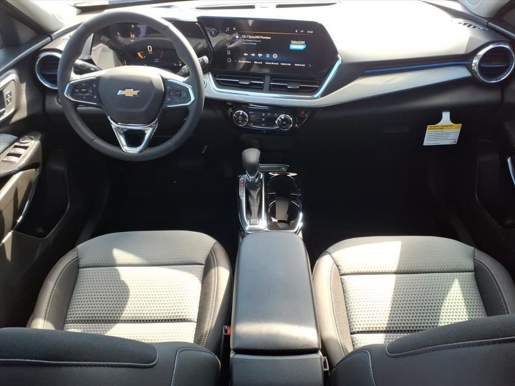 New 2026 Chevrolet Trax LT w/ Driver Confidence Package image 20