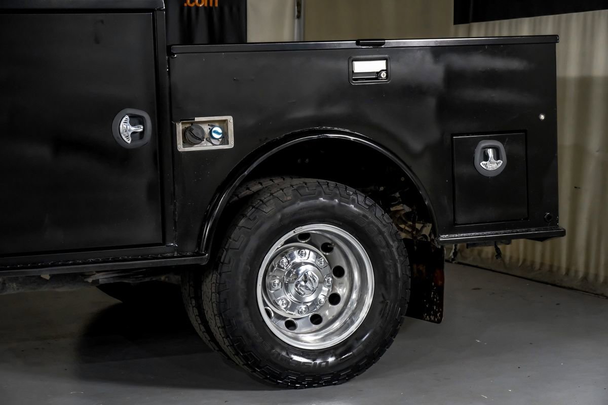 Used 2022 RAM 3500 Limited w/ Towing Technology Group AWD/4WD image 13