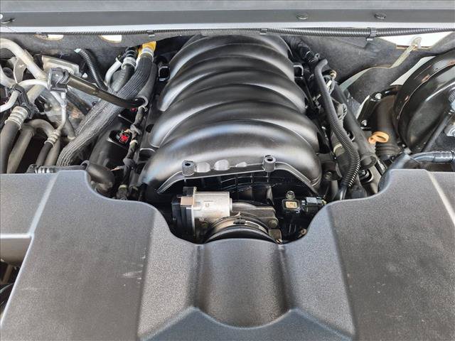 Used 2019 Chevrolet Suburban LT RWD image 22