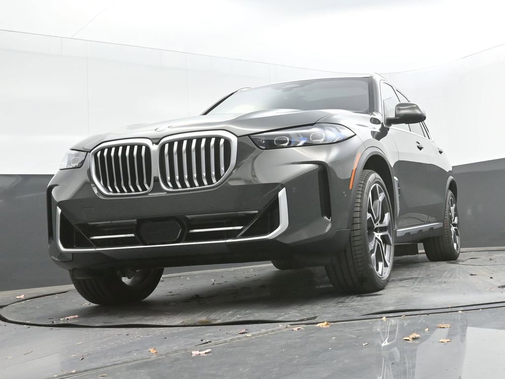 New 2026 BMW X5 sDrive40i w/ Parking Assistance Package RWD image 54