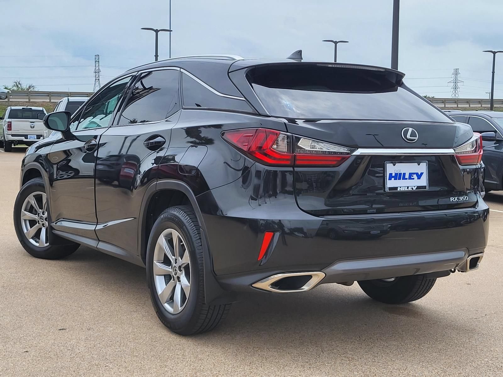 Used 2019 Lexus RX 350 AWD image 3