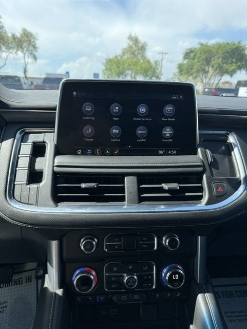 Used 2021 GMC Yukon XL SLT w/ SLT Luxury Plus Package AWD/4WD image 16