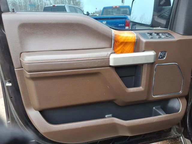 Used 2017 Ford F150 King Ranch w/ Equipment Group 601A Luxury AWD/4WD image 11