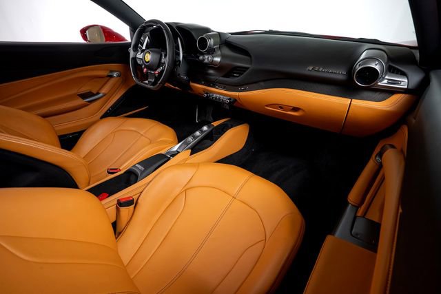 Certified 2020 Ferrari F8 Tributo RWD image 39