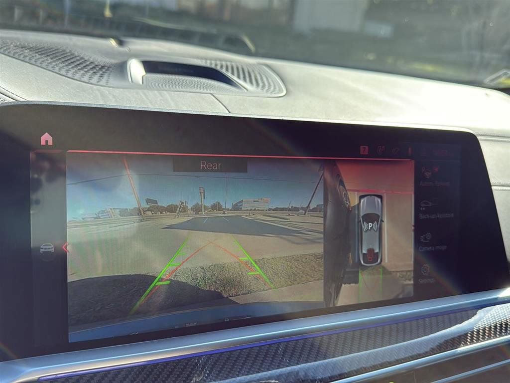 Used 2021 BMW X6 M w/ Competition Package image 28