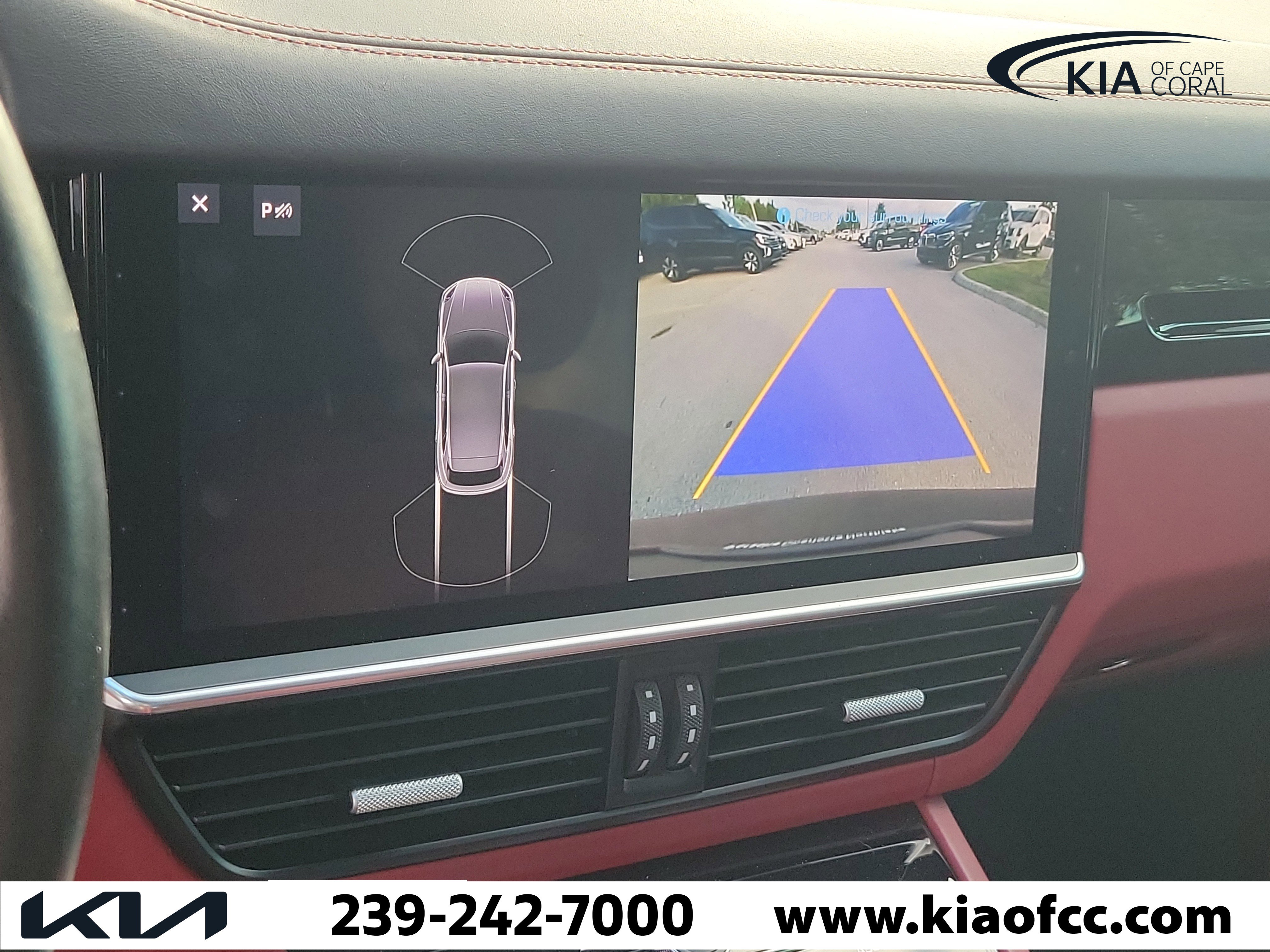 Used 2019 Porsche Cayenne AWD/4WD image 26