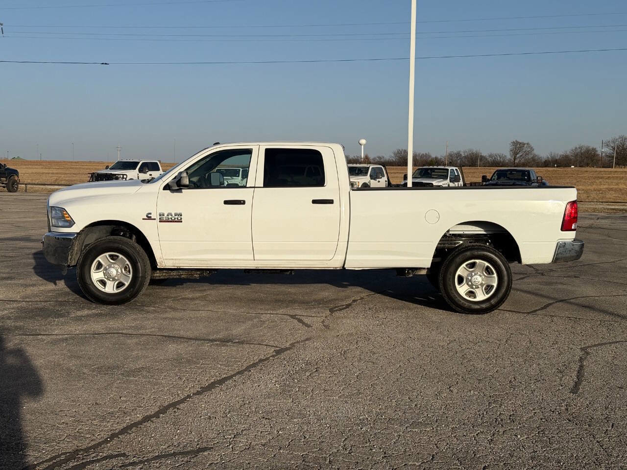 Used 2018 RAM 2500 Tradesman w/ Chrome Appearance Group image 9