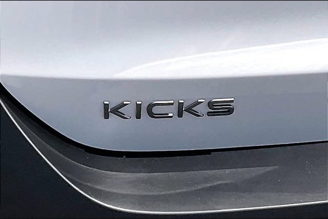 New 2026 Nissan Kicks S FWD image 9