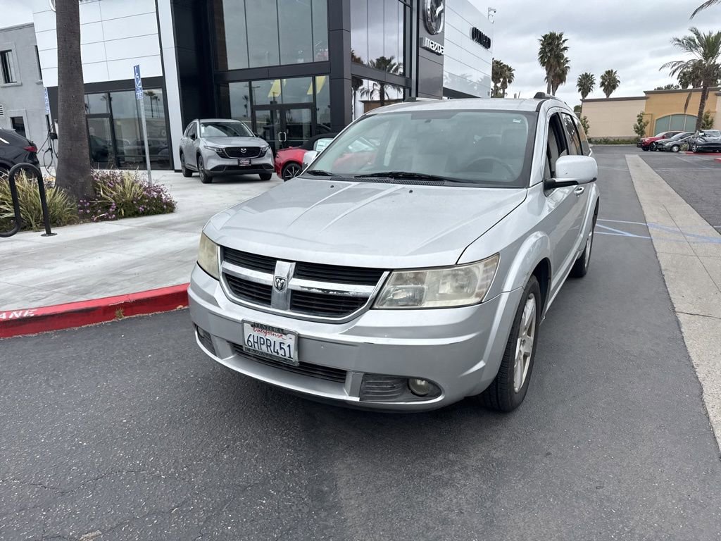 Used 2009 Dodge Journey R/T w/ Flexible Seating Group FWD image 4