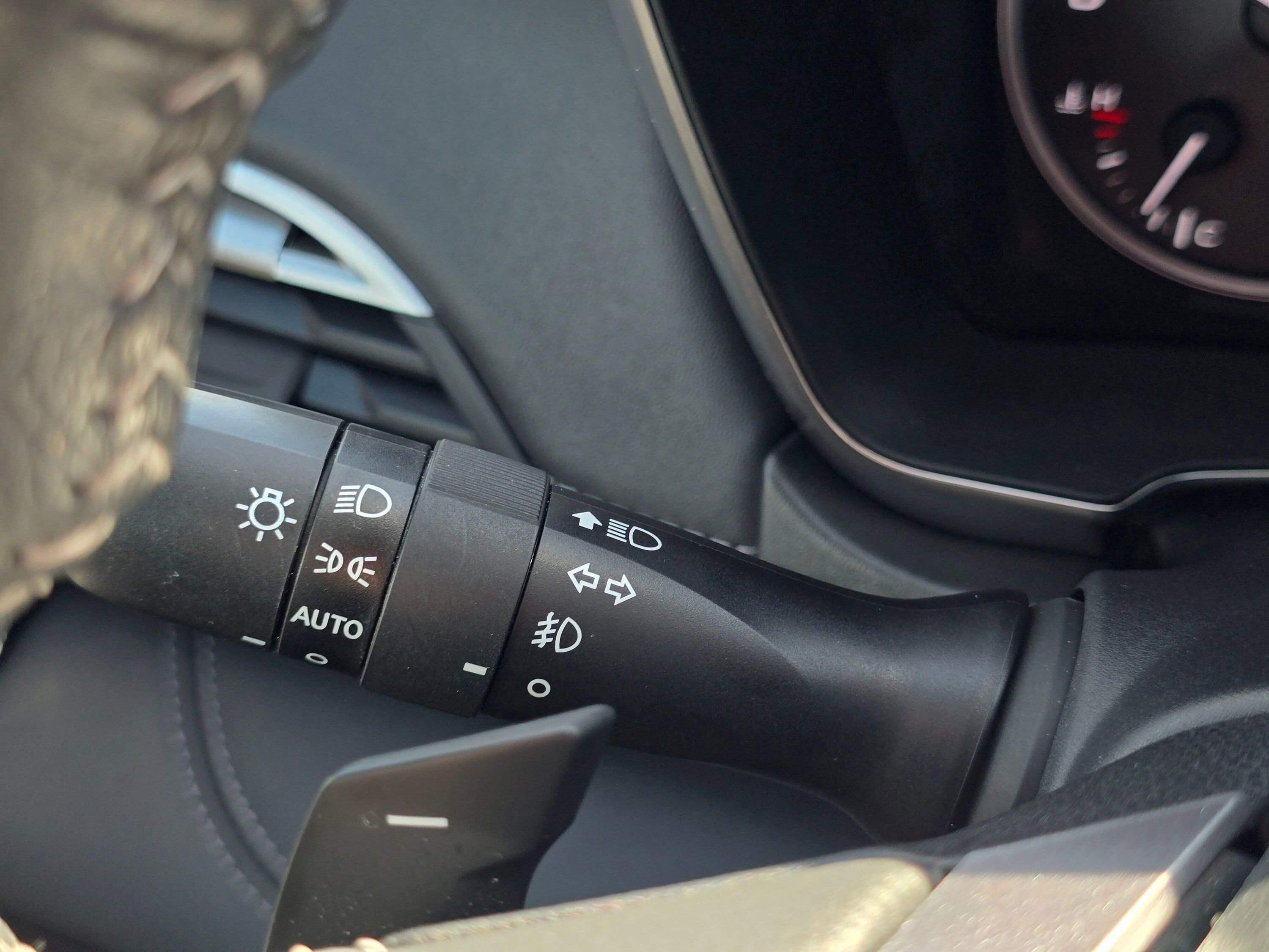 Used 2023 Subaru Legacy Limited AWD/4WD image 40