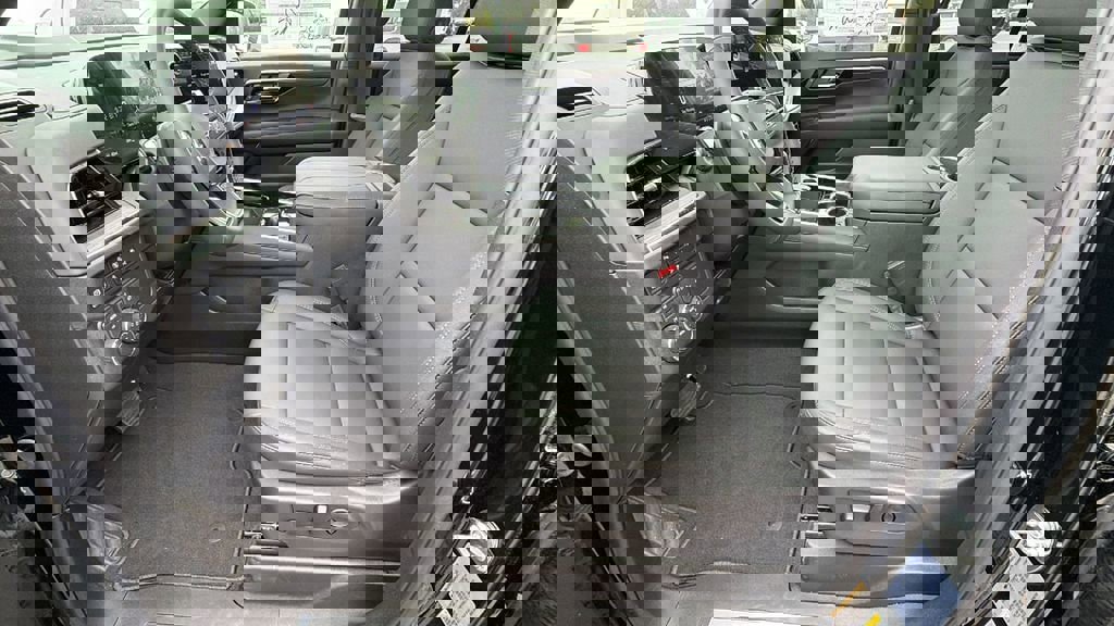 New 2026 Chevrolet Tahoe Z71 w/ Comfort Package image 13