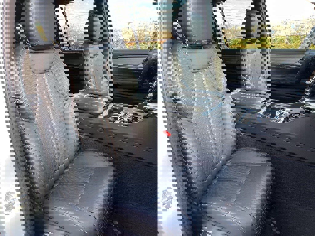 New 2026 Jeep Grand Wagoneer L Limited image 32