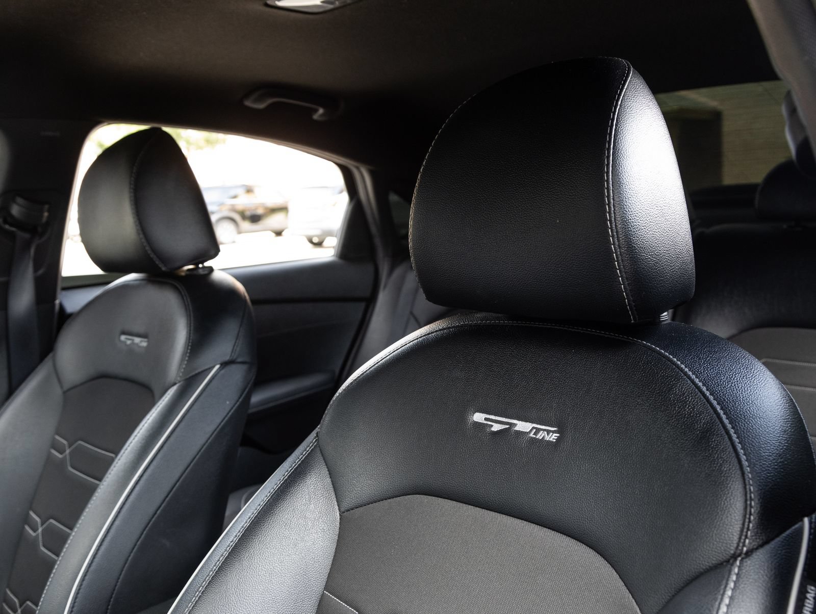 Used 2023 Kia Forte GT-Line w/ GT-Line Technology Package FWD image 21