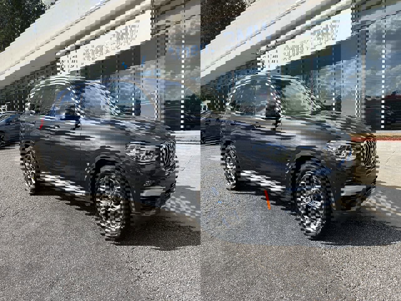 Used 2021 BMW X3 xDrive30e w/ Executive Package image 1